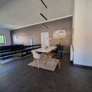 Big renovated family house in Császártöltés