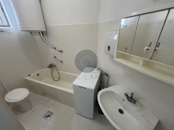 Kiskunhalas Bethlen Gábor téren földszinti lakás eladó - Image 7