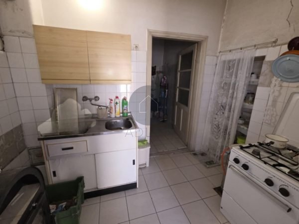 Tázláron, a községtől 2,5 km-re családi ház eladó - Image 4