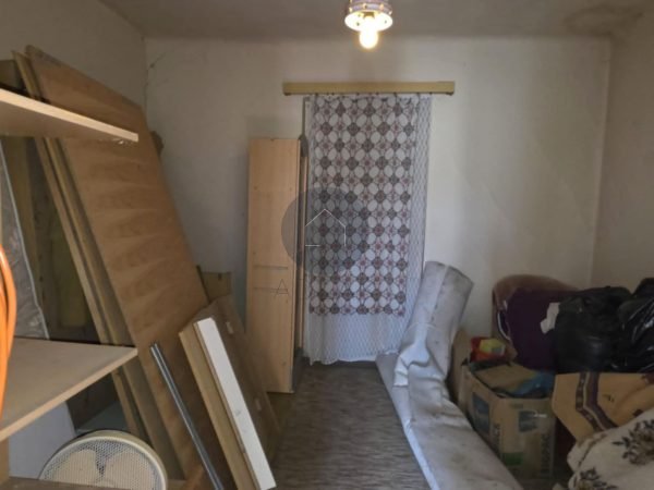 Tázláron, a községtől 2,5 km-re családi ház eladó - Image 9