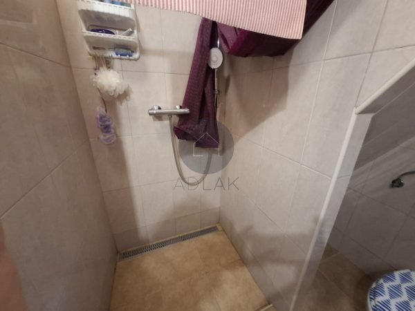 Makón takaros kis családi ház eladó - Image 3