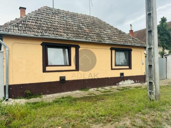 Jánoshalmán 2,5 szobás családi ház eladó - Image 13